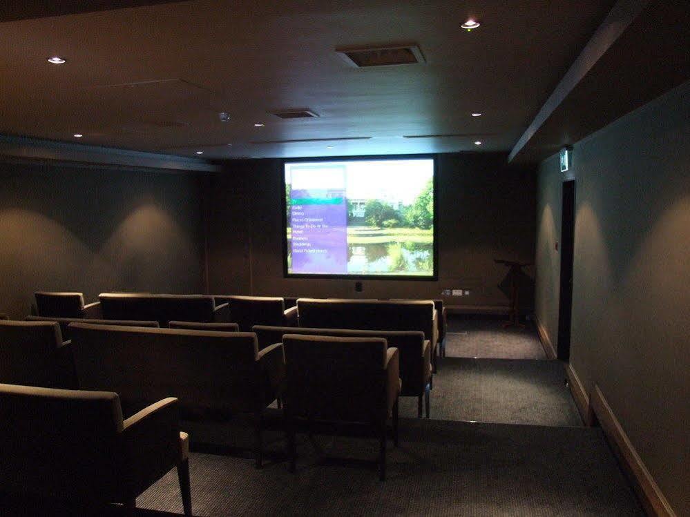 Buxted Park Hotel Bagian luar foto