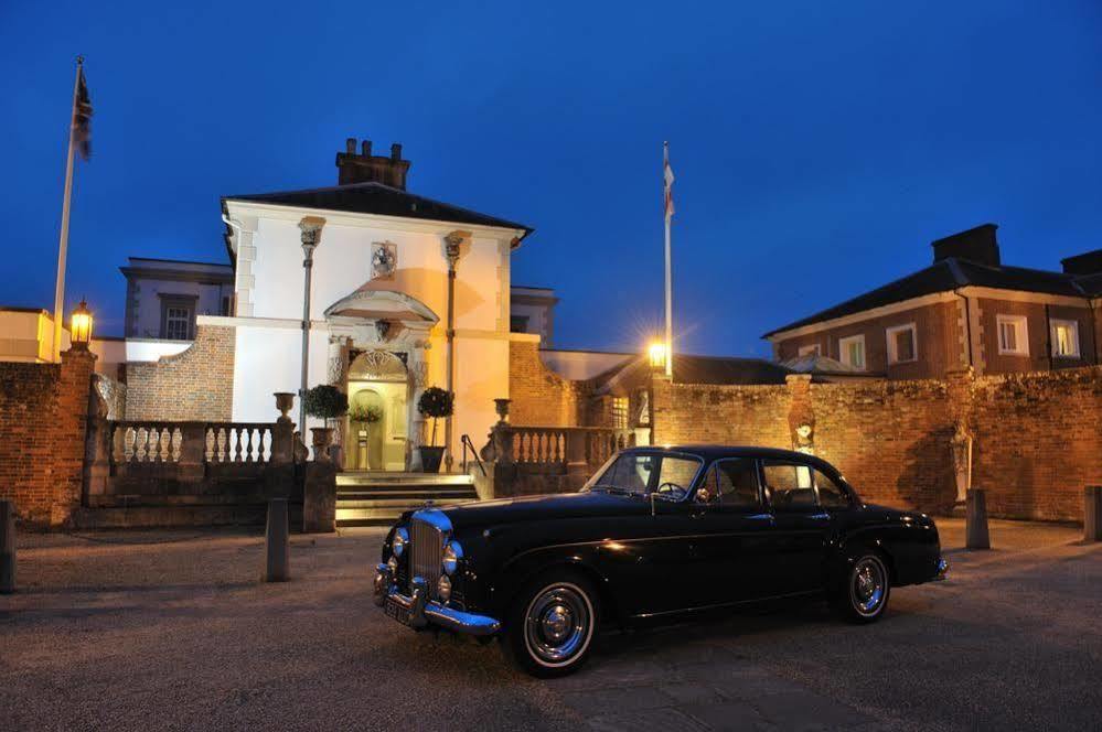 Buxted Park Hotel Bagian luar foto