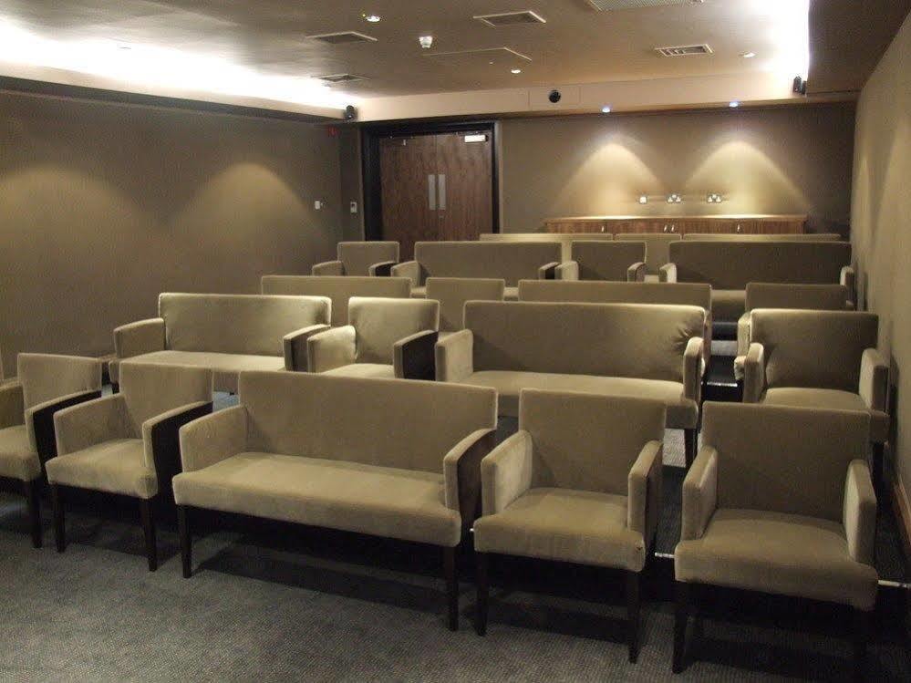 Buxted Park Hotel Bagian luar foto