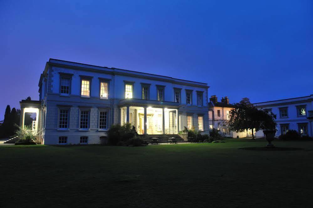 Buxted Park Hotel Bagian luar foto